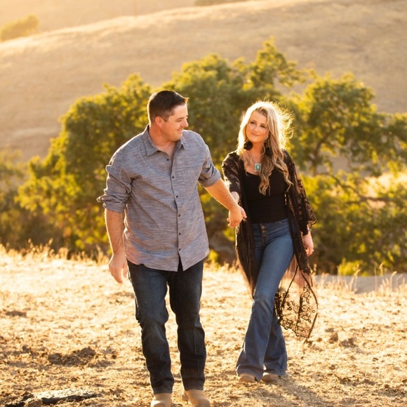 Meet your Posher, Abrienne - Picture 2 of 2